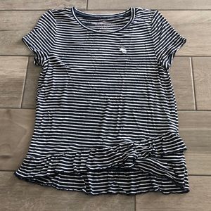 Abercrombie Kids Girls Ruffle Bottom Hem Short Sleeve Shirt